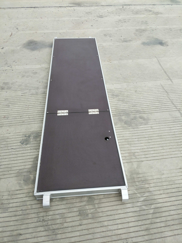 سقالة ألواح خشبية من الألومنيوم مضادة للانزلاق مع سلم