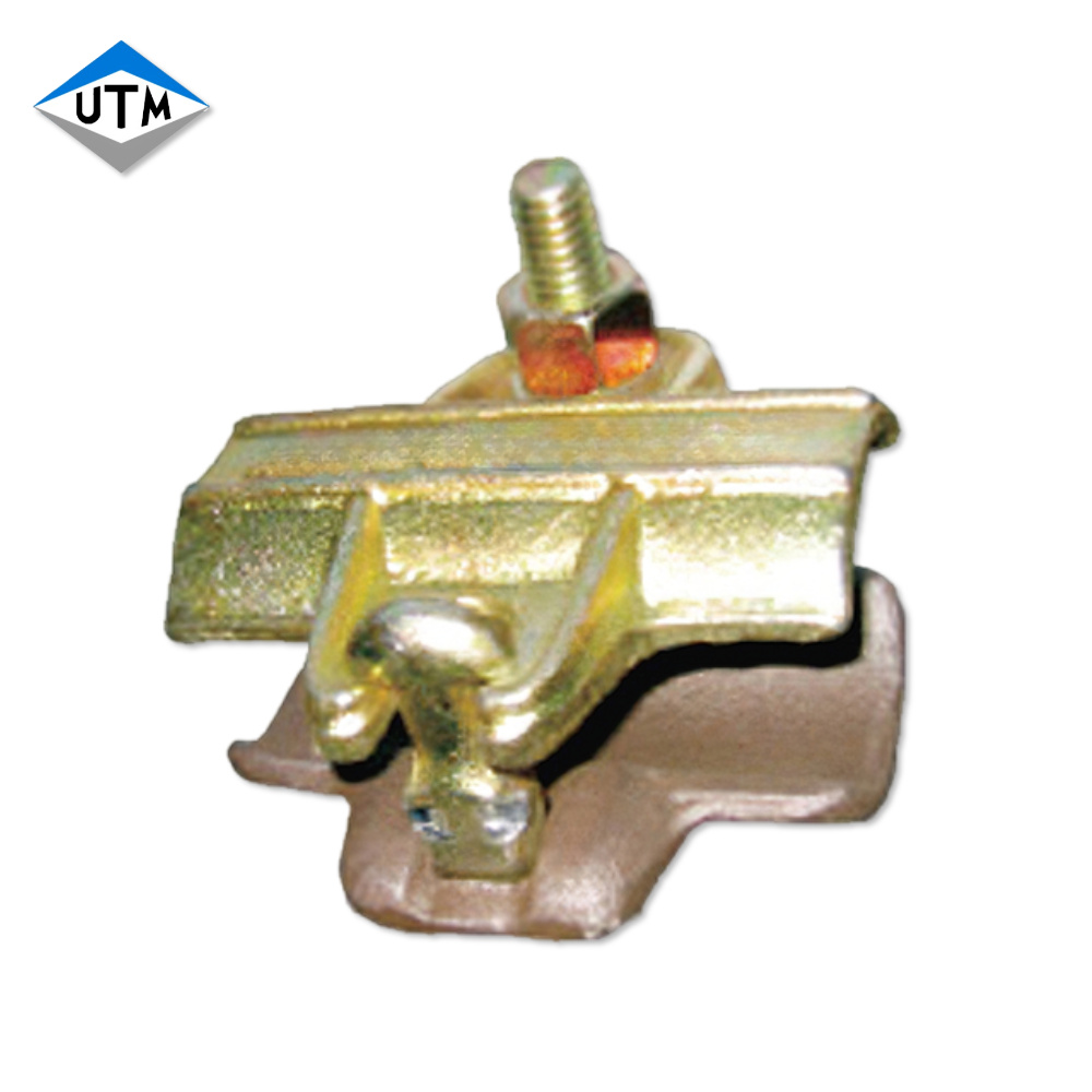 En74 المجلفن Q235 النوع الإيطالي نصف المقرنة مزورة